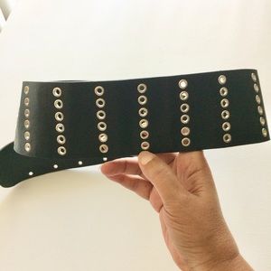 Accessories - Black Hip Belt Double Closure Grommets Size OS Accessories - Black Hip Belt Double Closure Grommets Size OS
